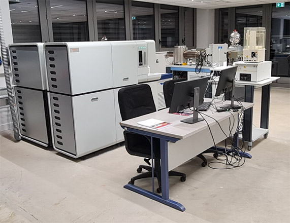 Instrument national : MC-ICP-MS - LGLTPE