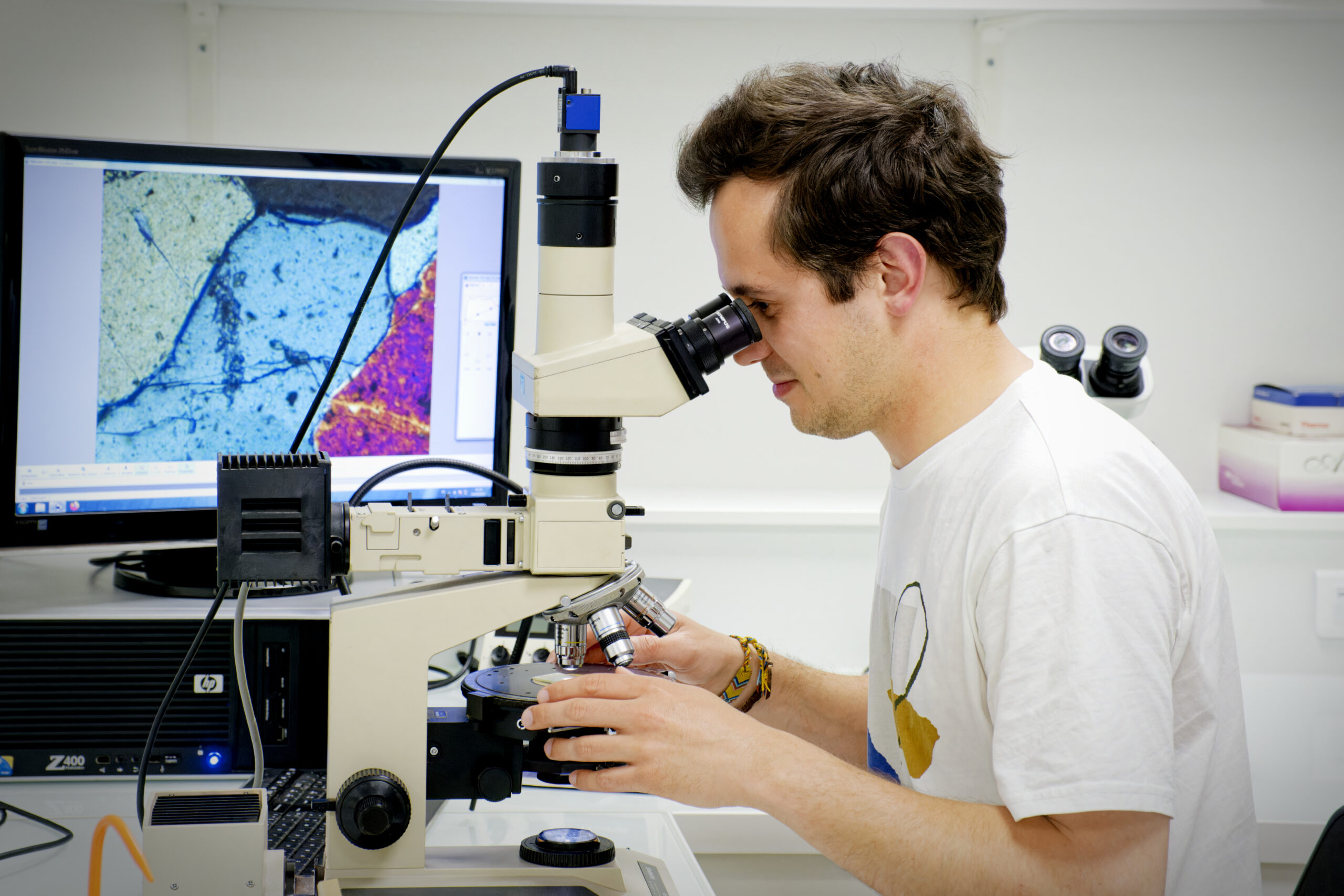 Microscopie électronique - LGLTPE